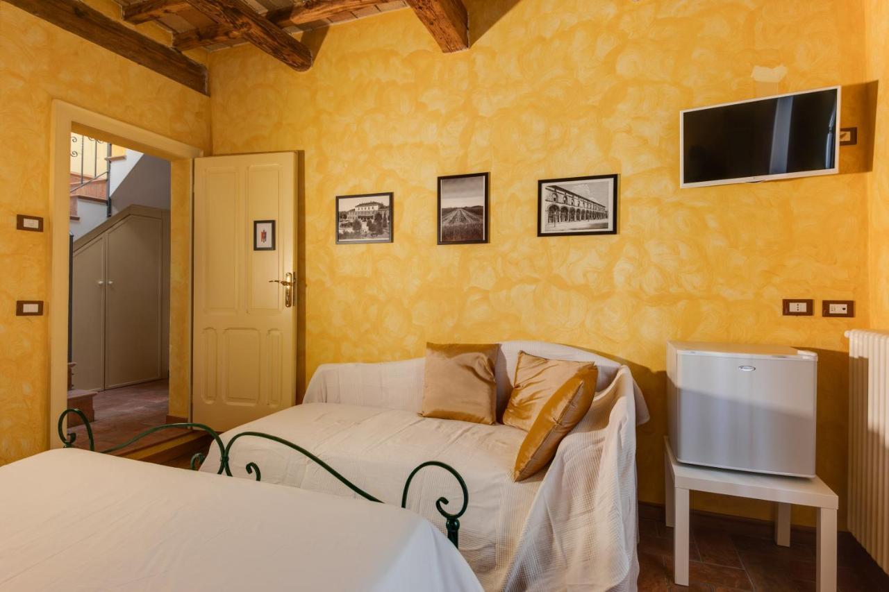 Hotel La Vecchia Stazione Rávena Exterior foto